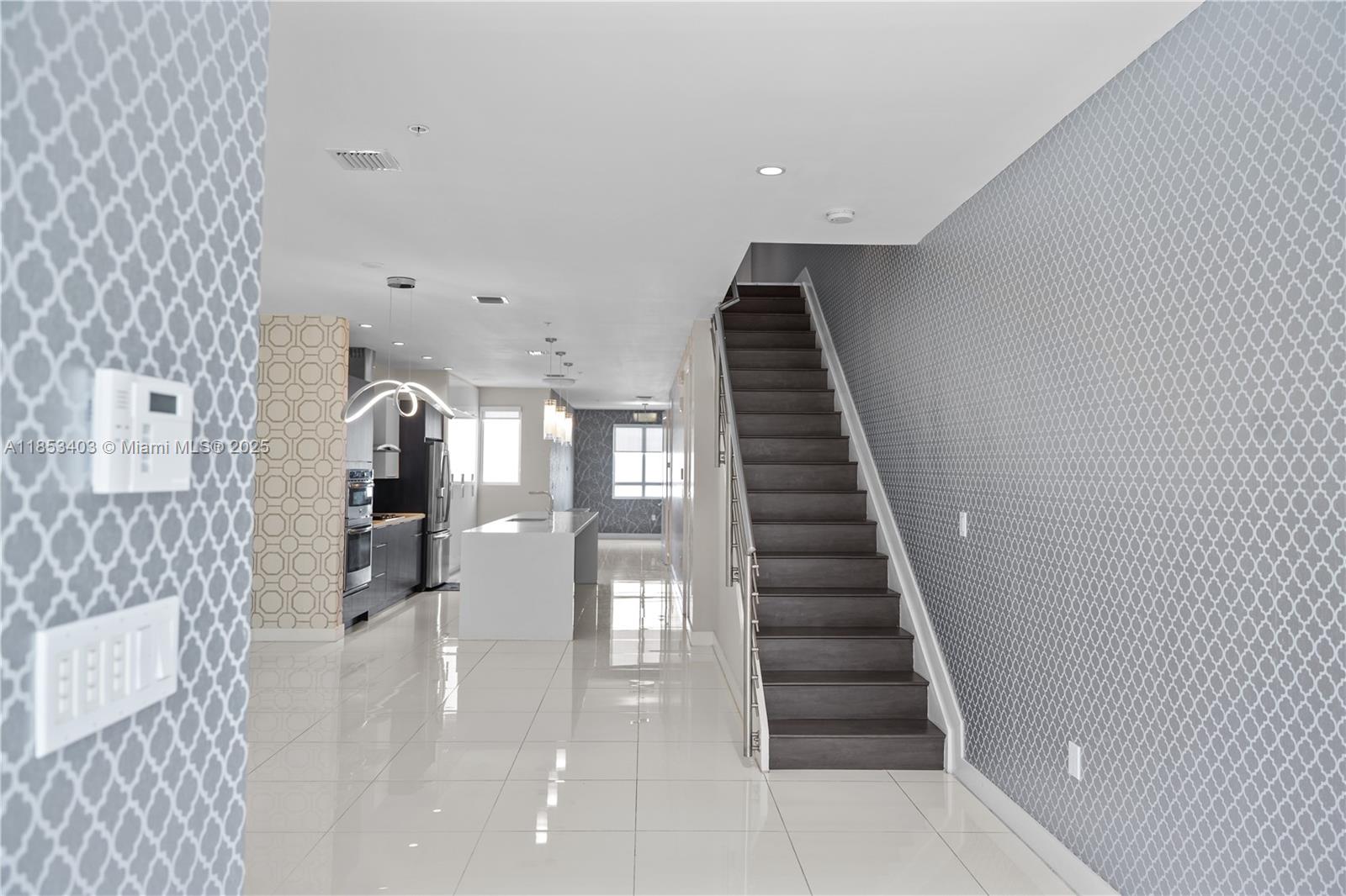Property photo # 2