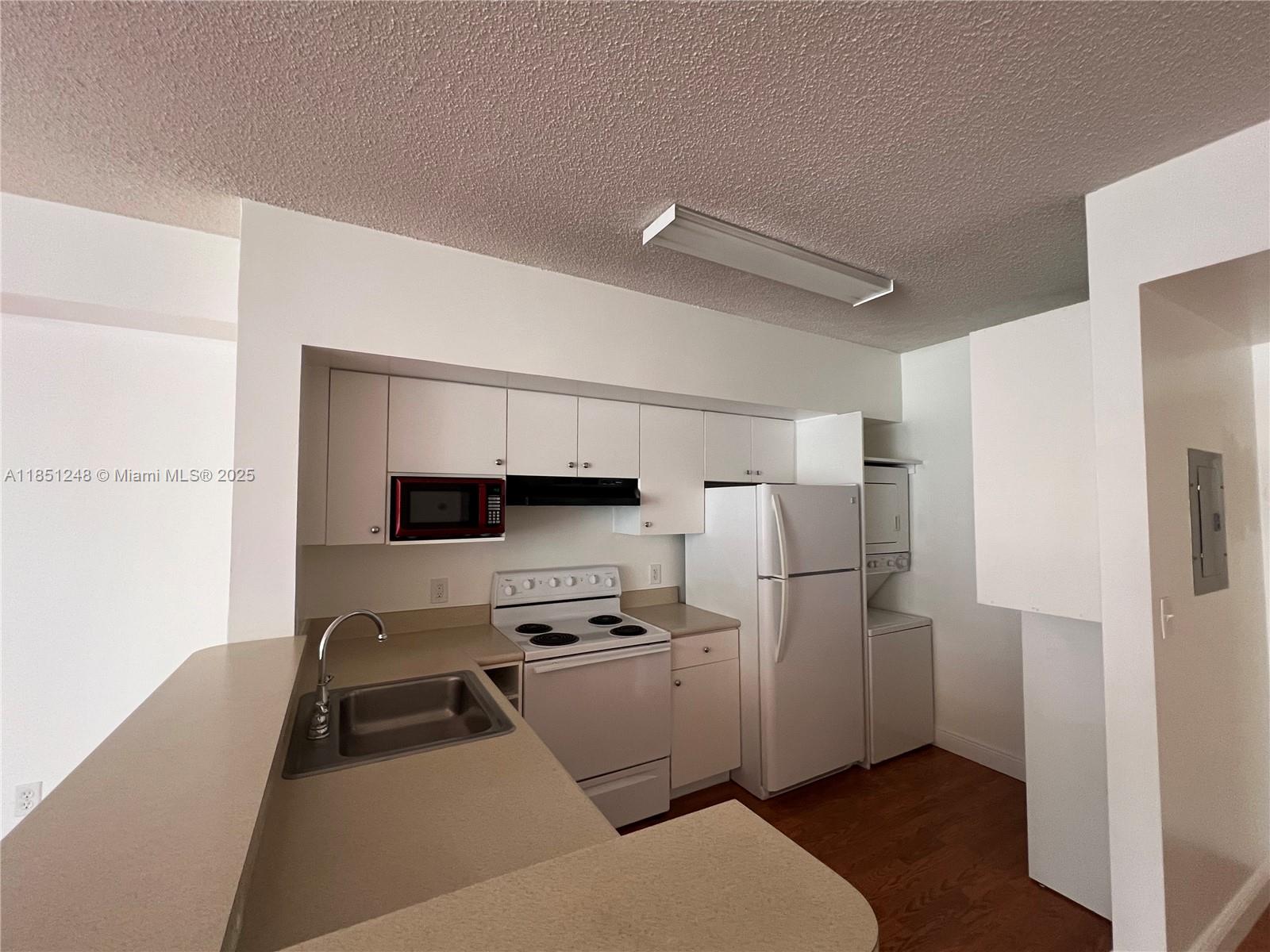 Property photo # 6