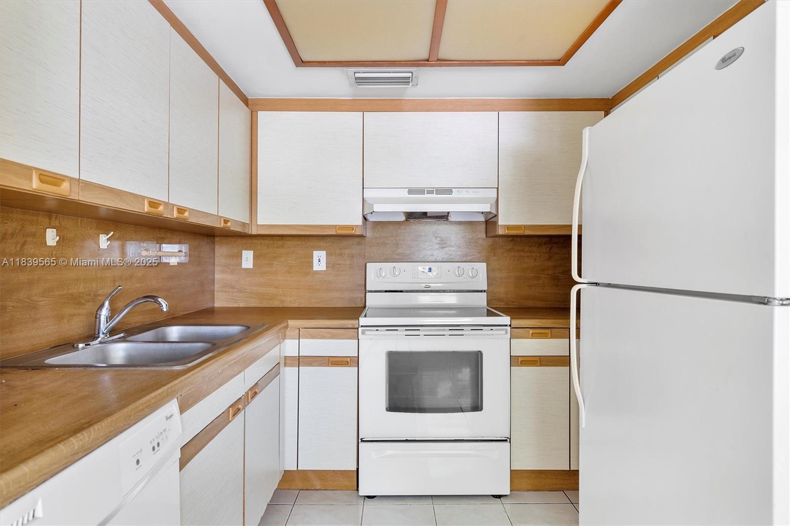 Property photo # 5