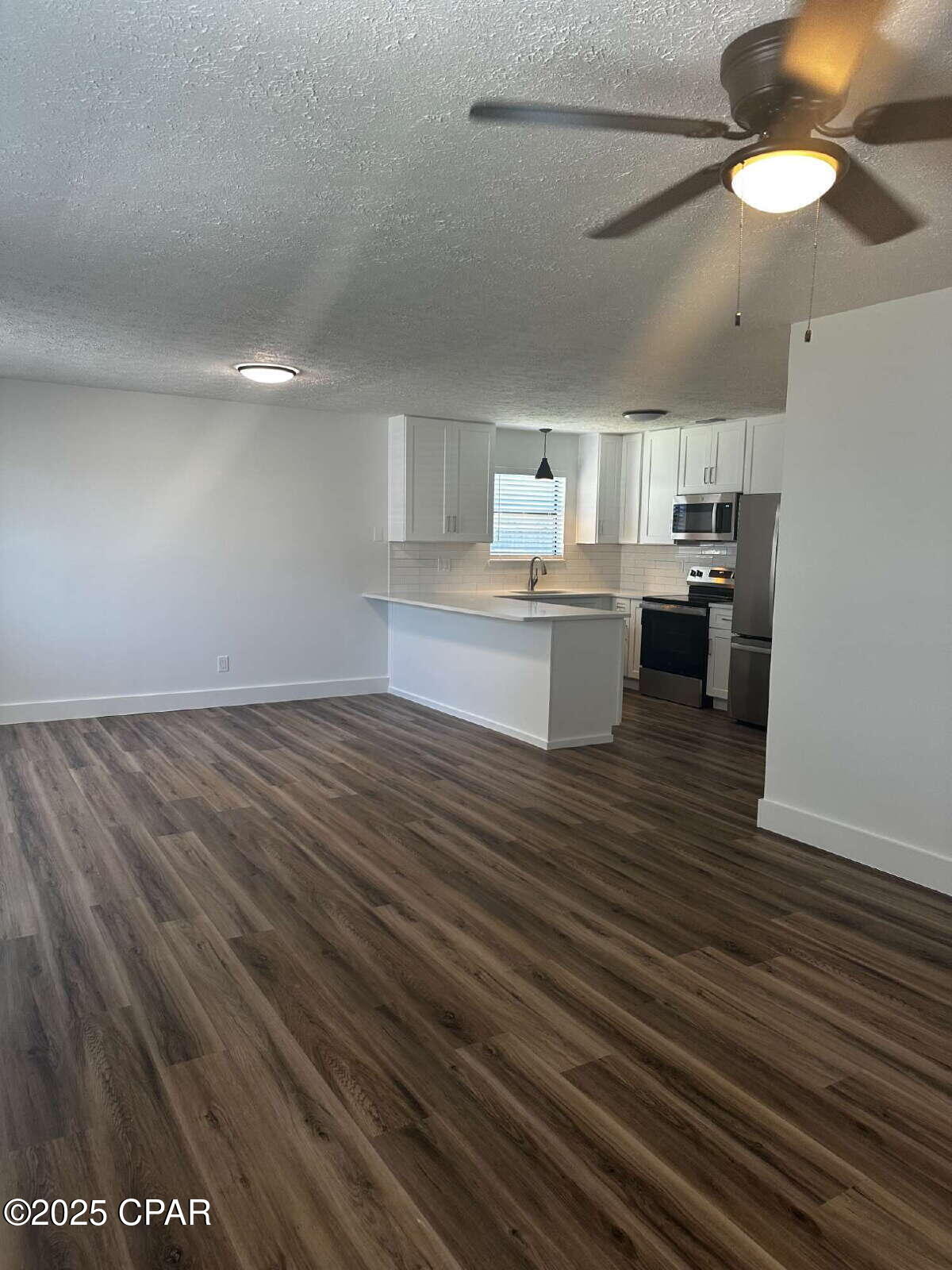 Image 2 For 615 Gardenia Street