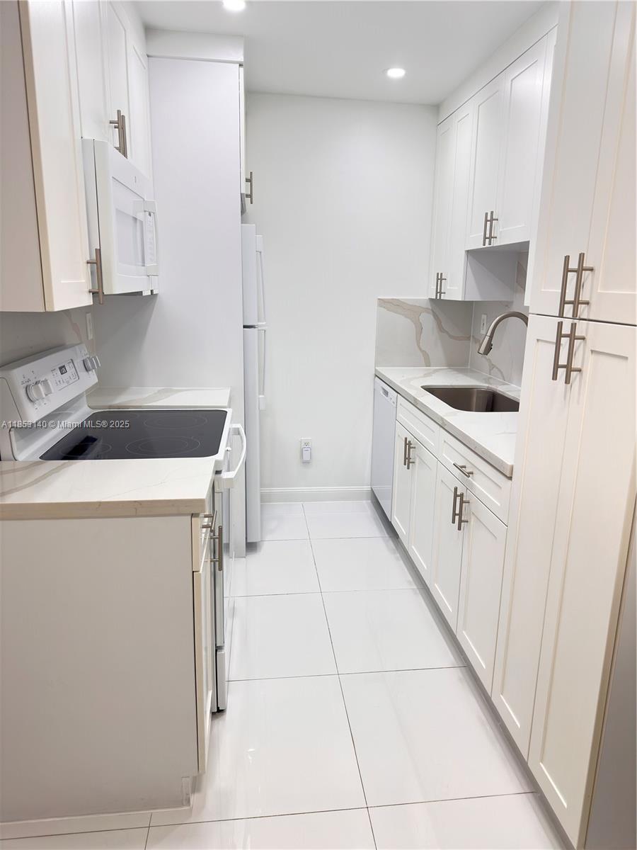 Property photo # 7