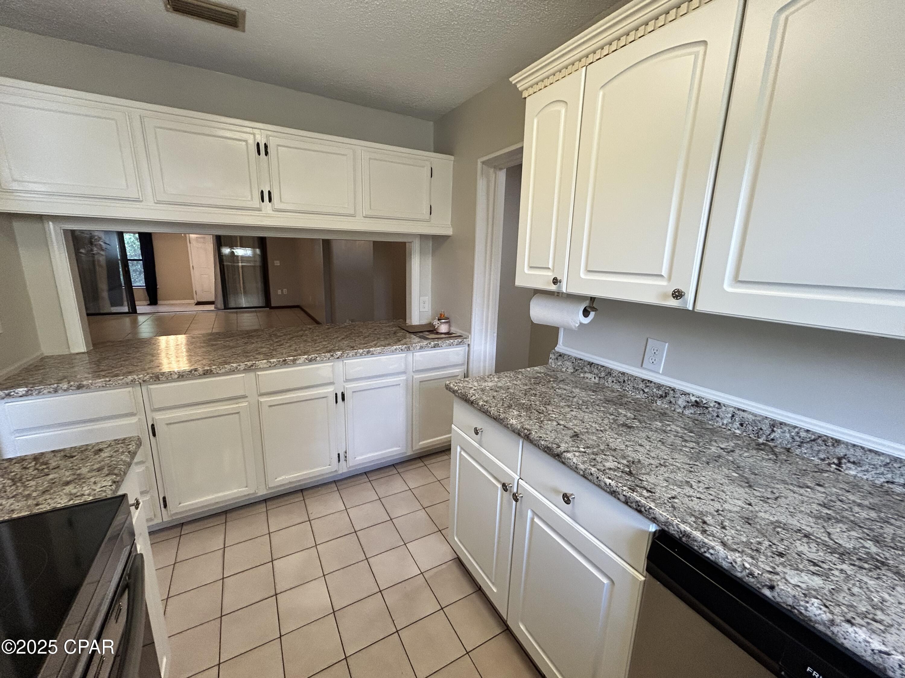 Image 18 For 1025 19th 16a Street 16a