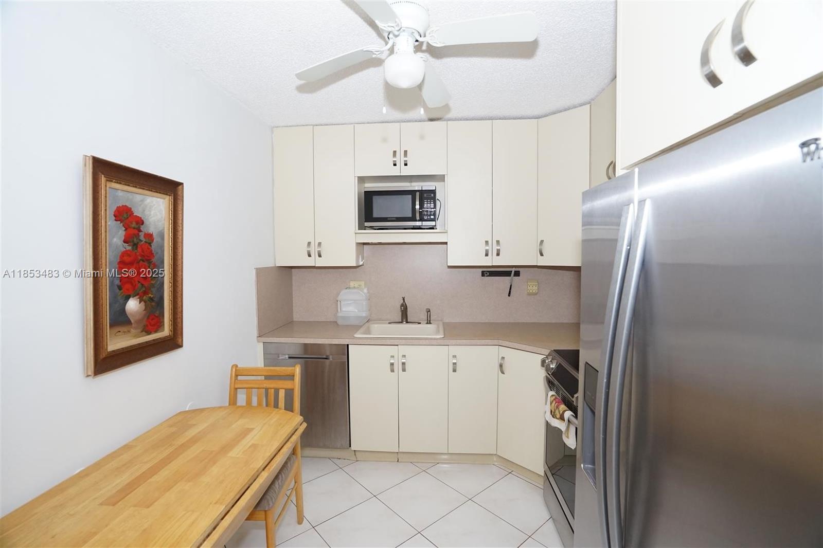 Property photo # 0