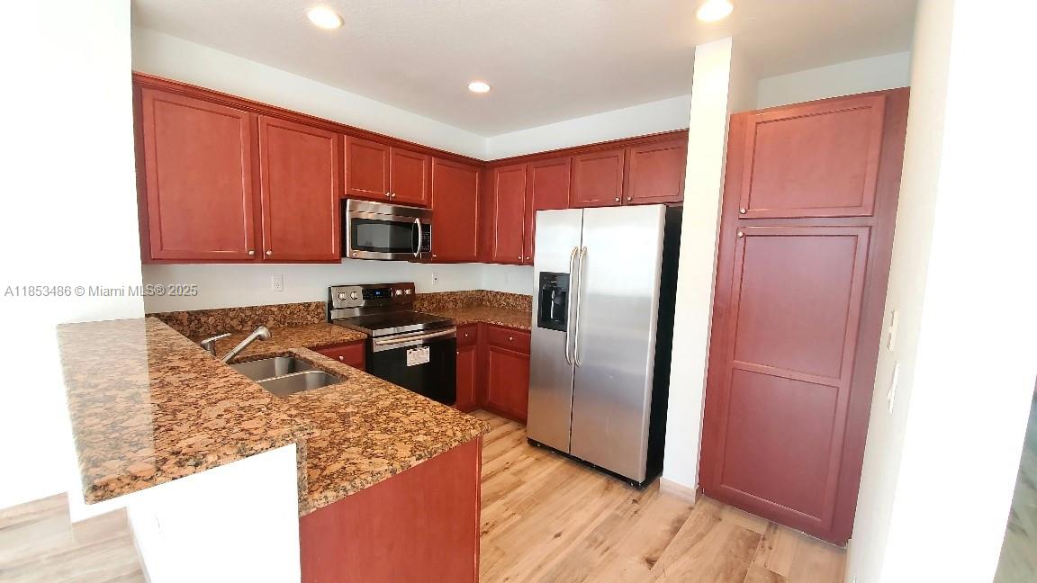 Property photo # 7
