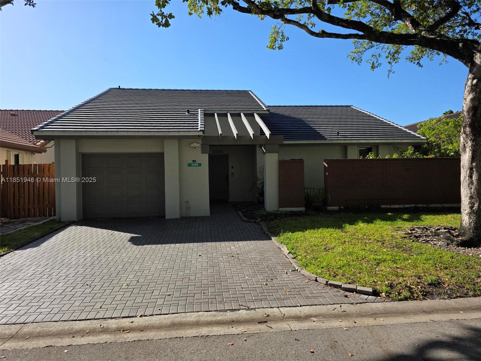 Property photo # 1