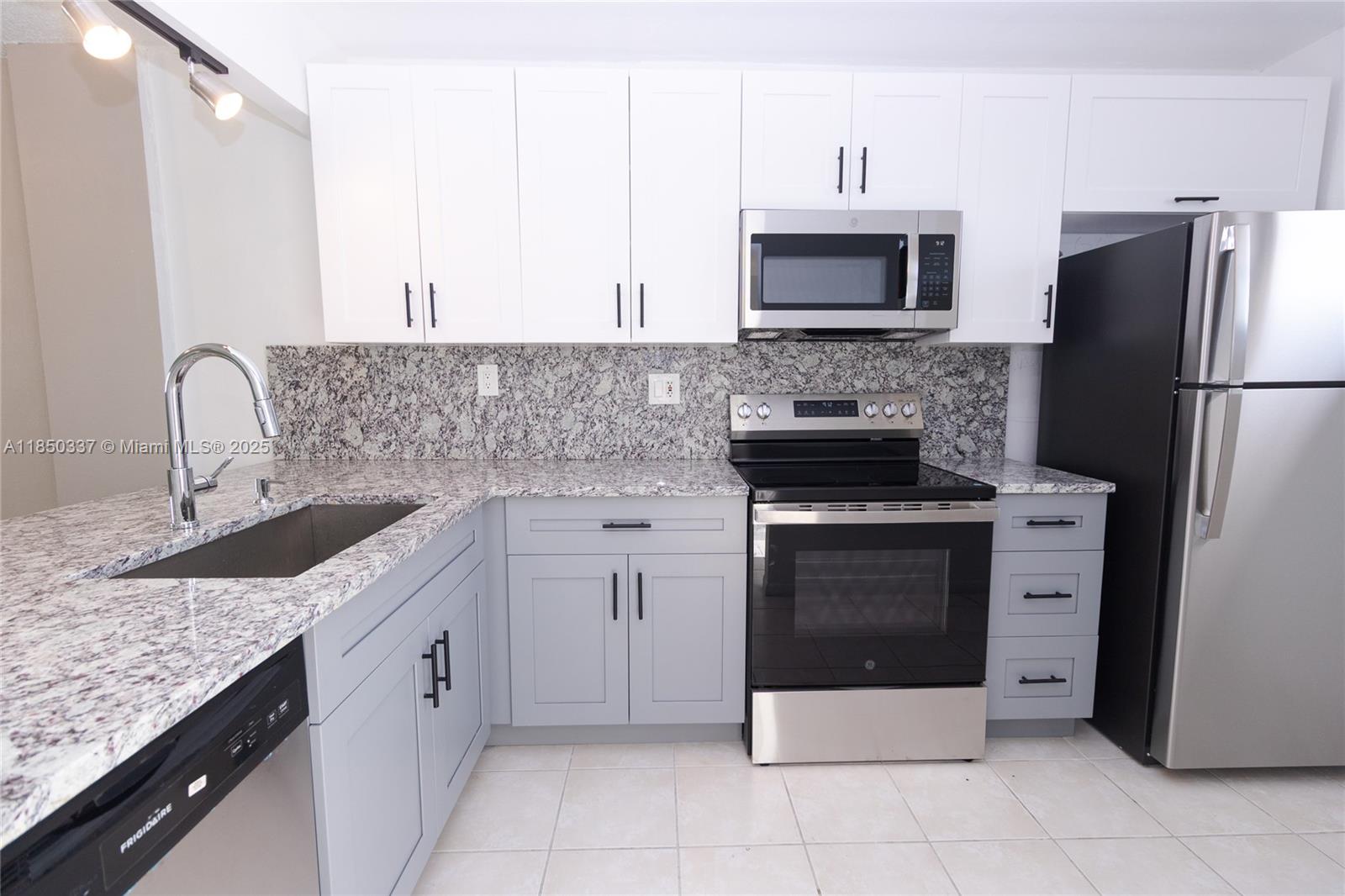 Property photo # 7