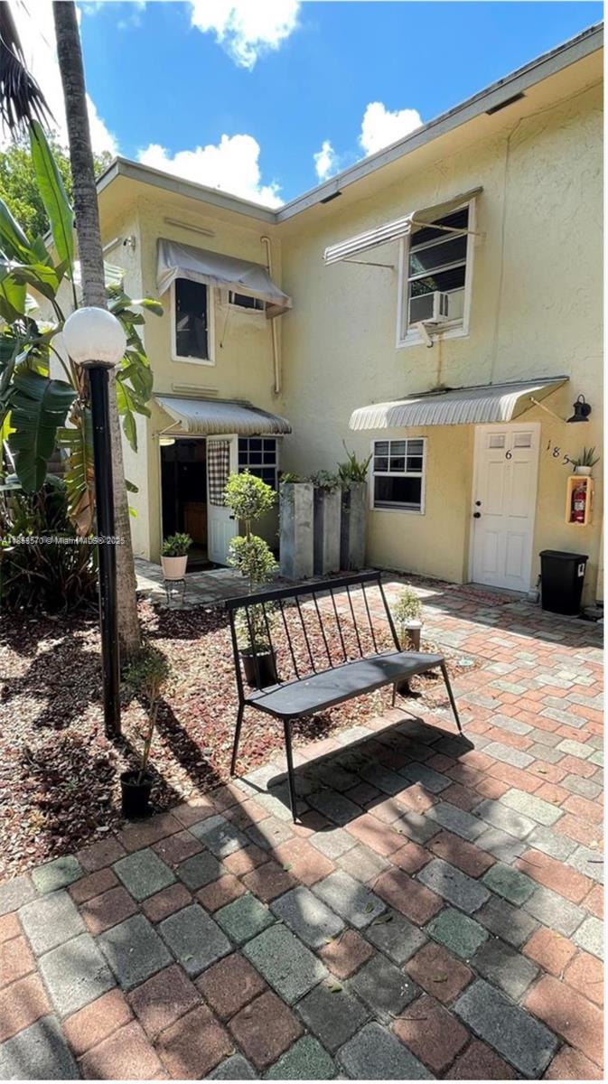Property photo # 0