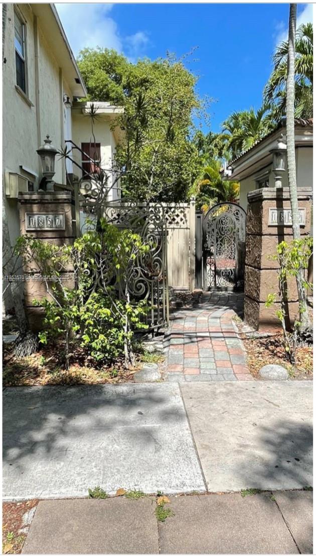 Property photo # 7