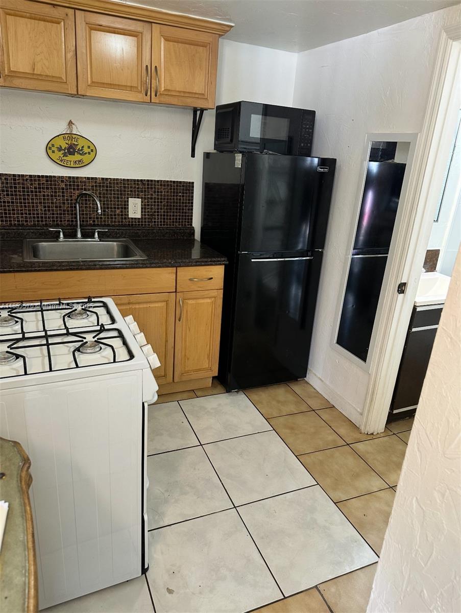 Property photo # 4