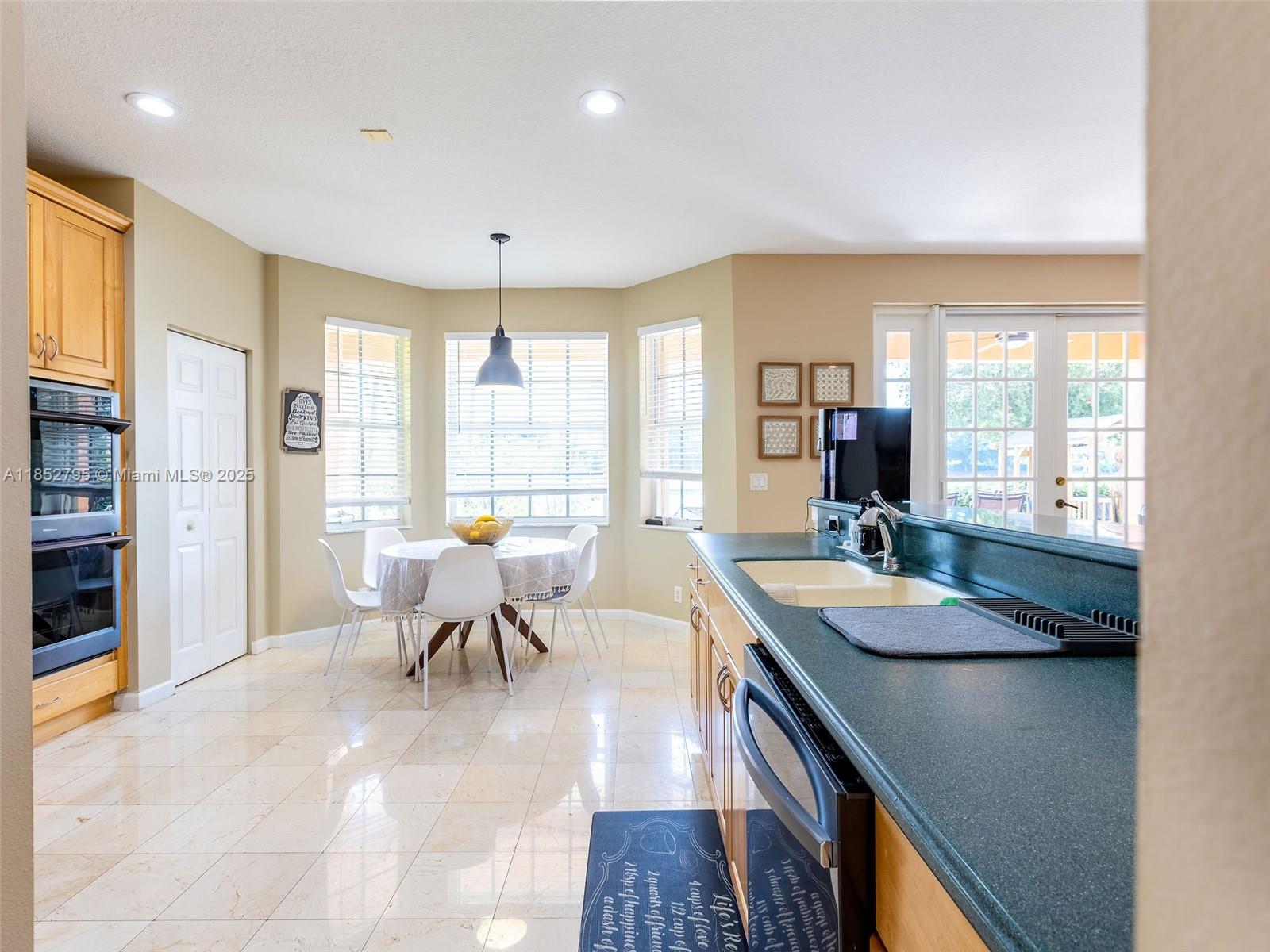 Property photo # 9