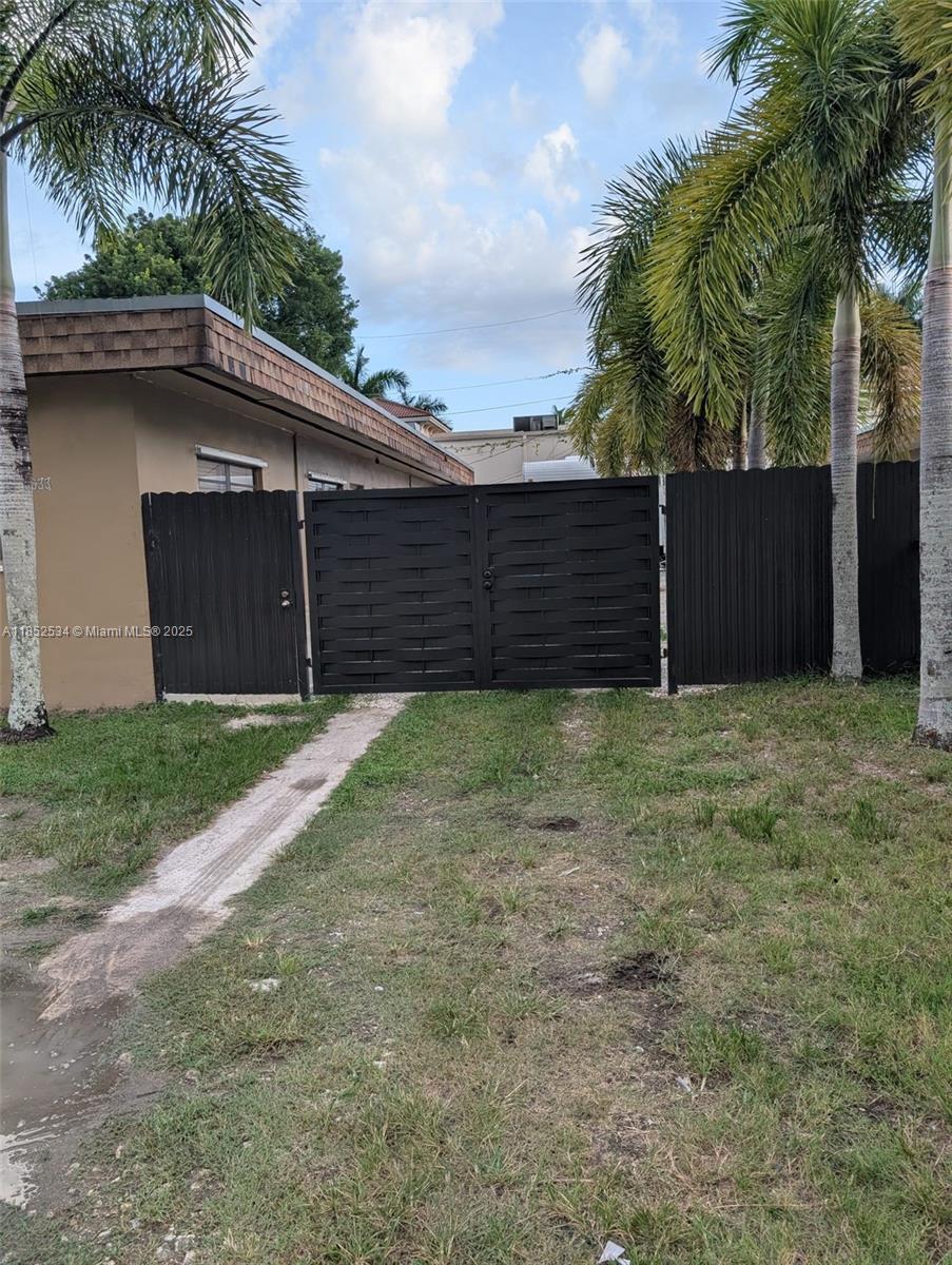 Property photo # 0