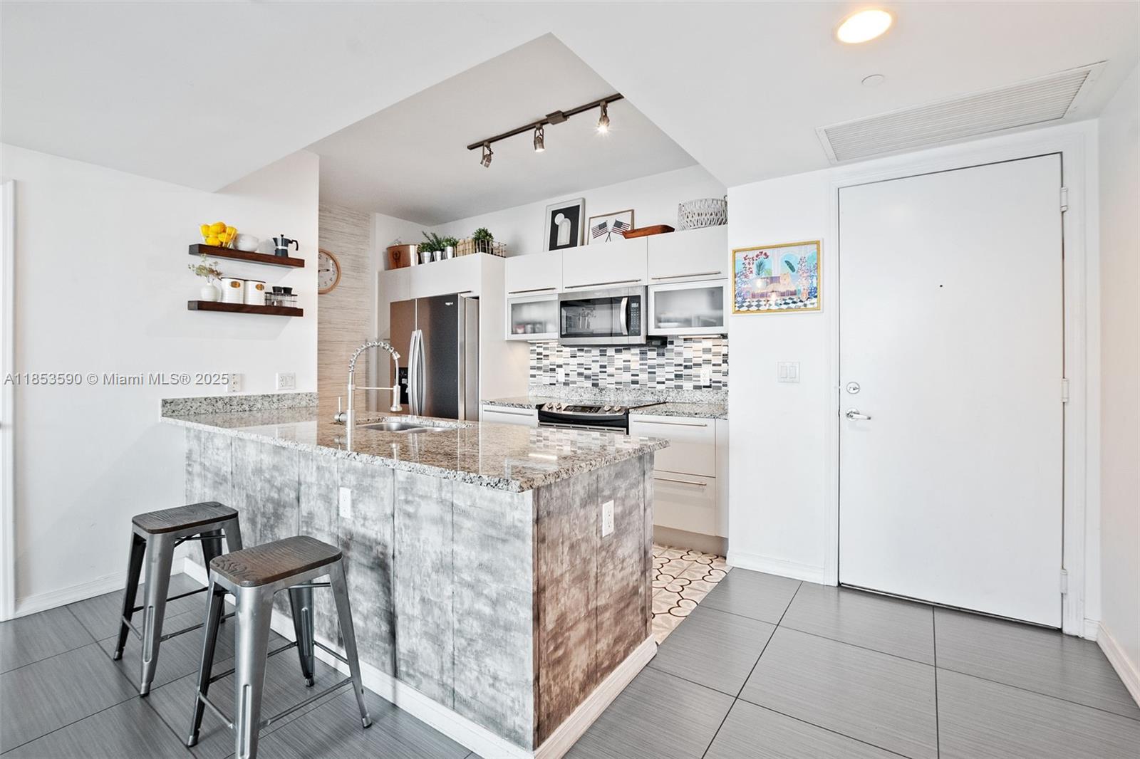 Property photo # 5