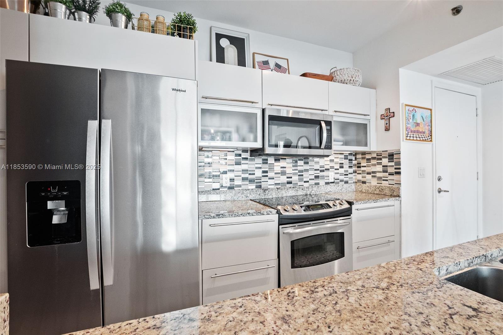 Property photo # 6