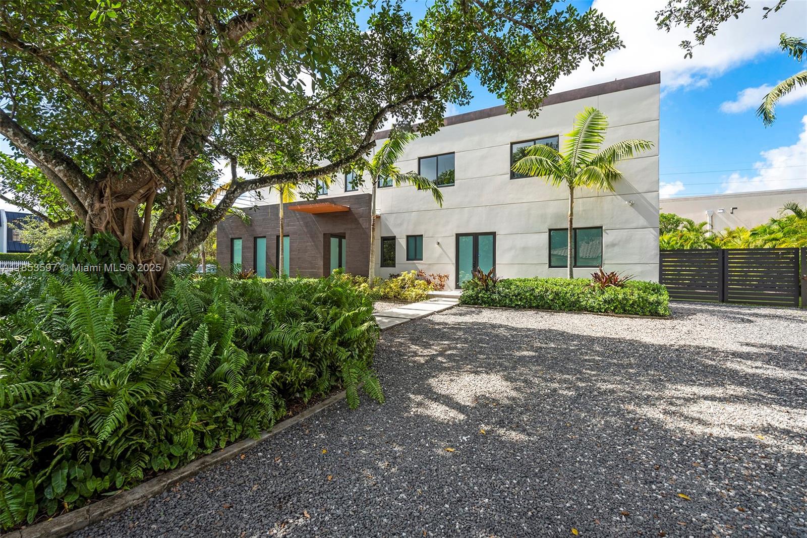 Property photo # 6