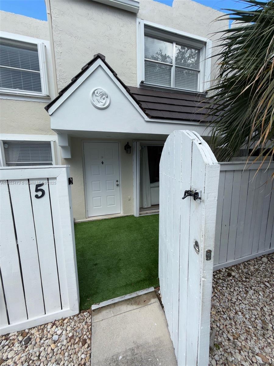 Property photo # 6