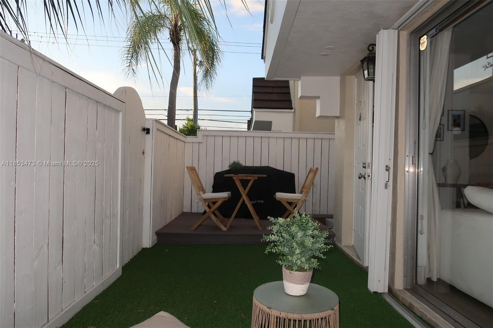 Property photo # 2