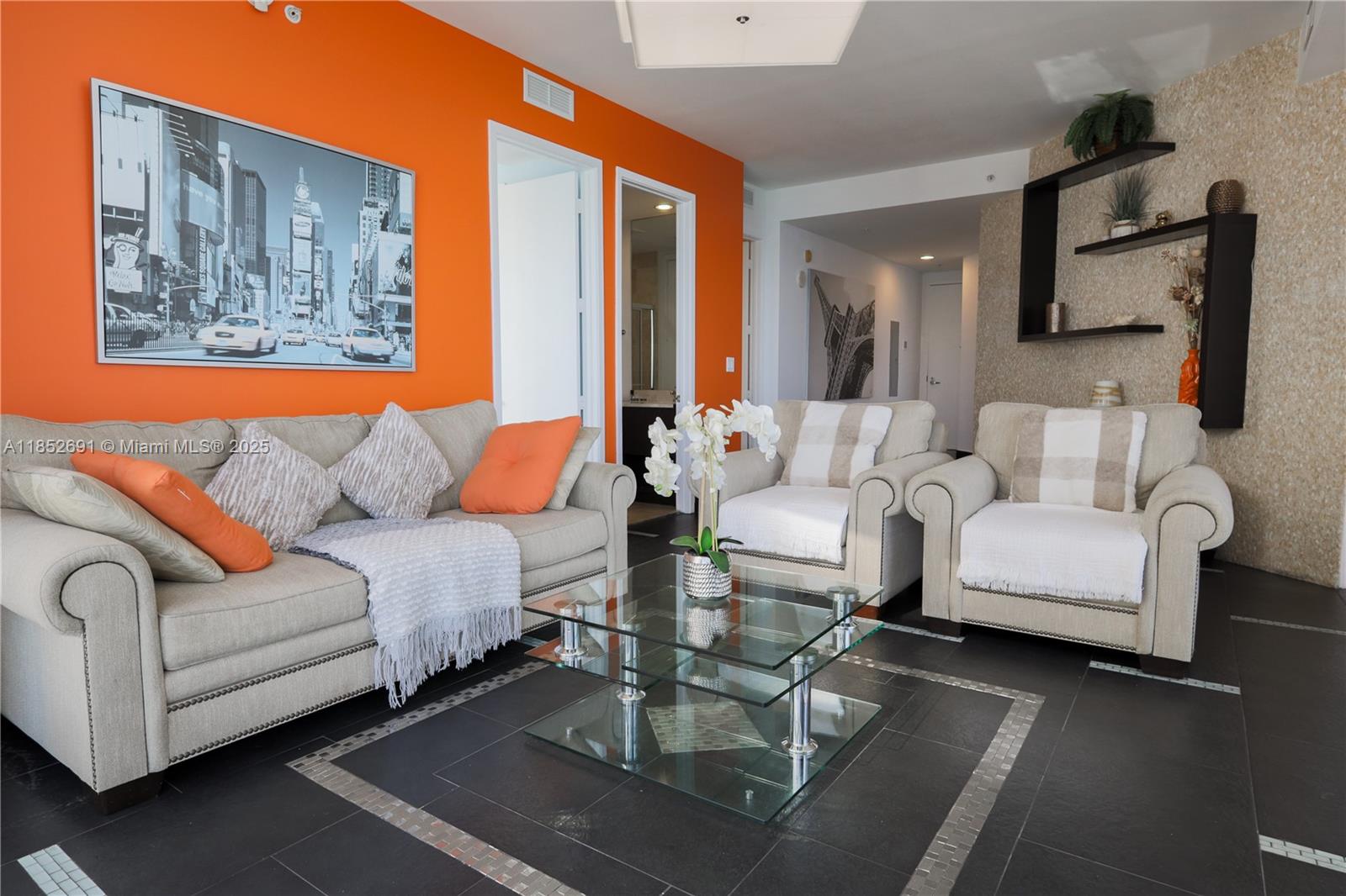 Property photo # 9