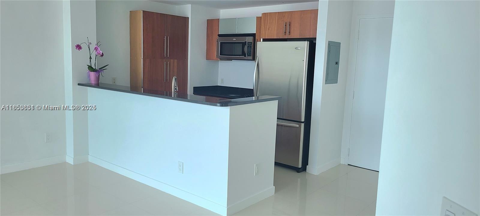 Property photo # 6