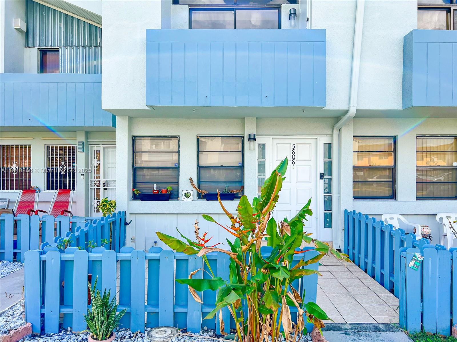 Property photo # 4