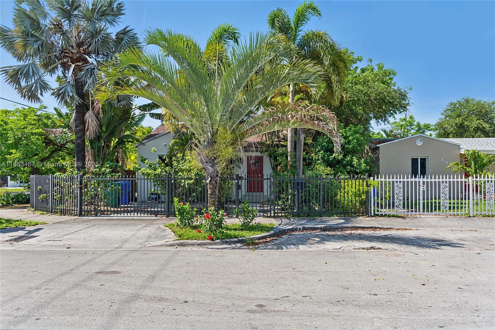 Property photo # 1