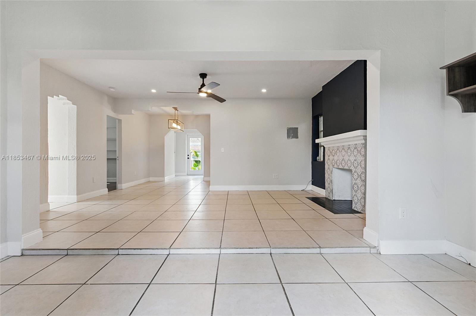 Property photo # 4