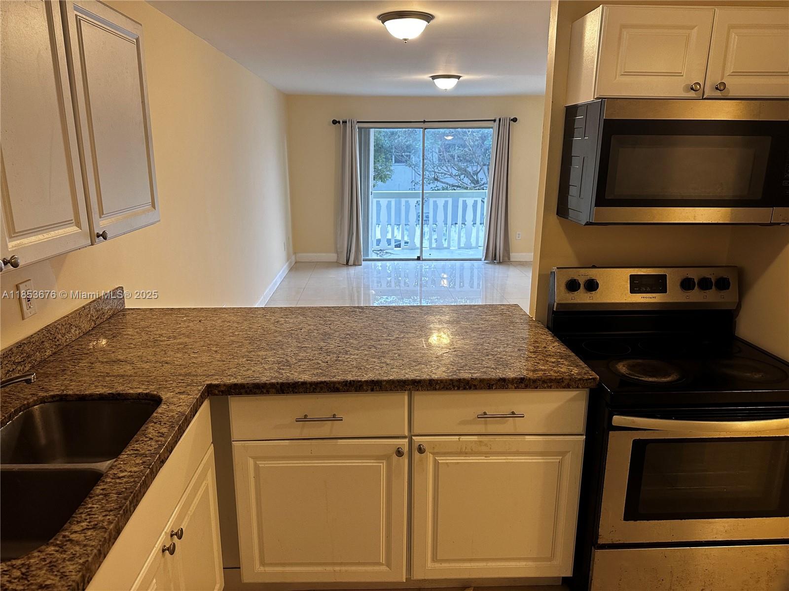 Property photo # 0