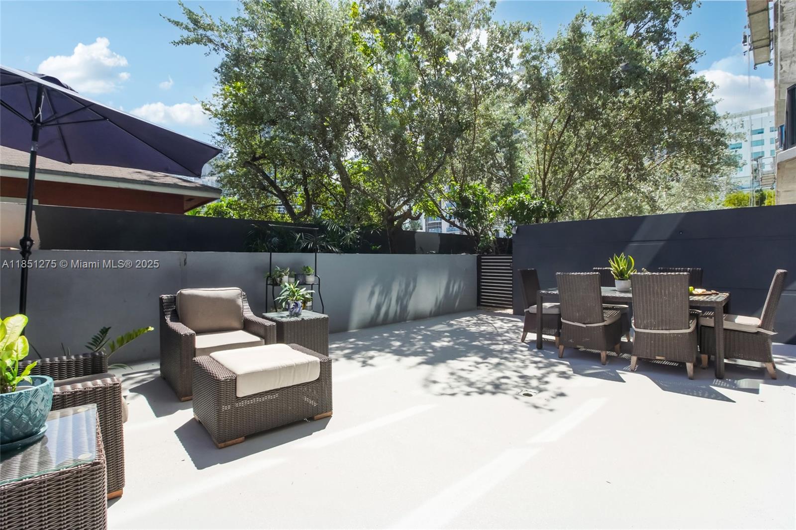 201 SW 17th Rd #311, Miami FL 33129