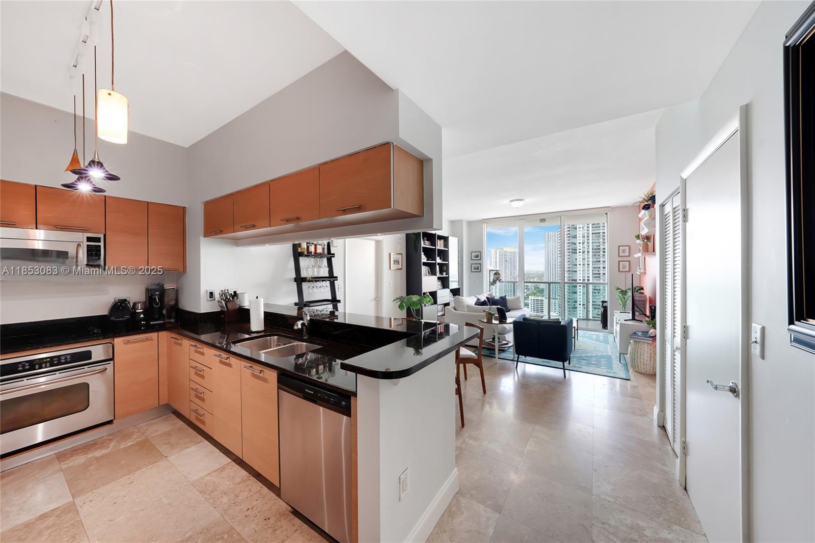 Property photo # 6