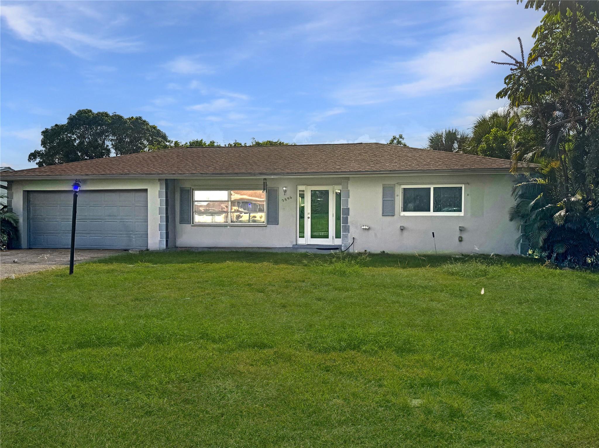 Homes for sale in Boynton Beach, FL | 2896 Se 1st Ct, Boynton Beach, FL 33435 | MLS# F10518897