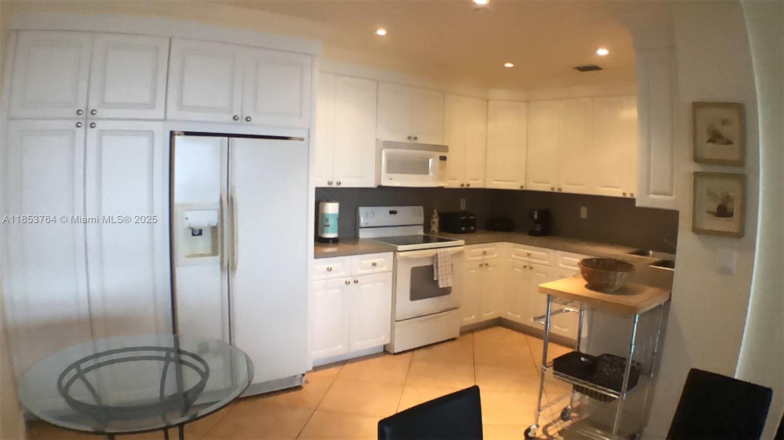 Property photo # 2