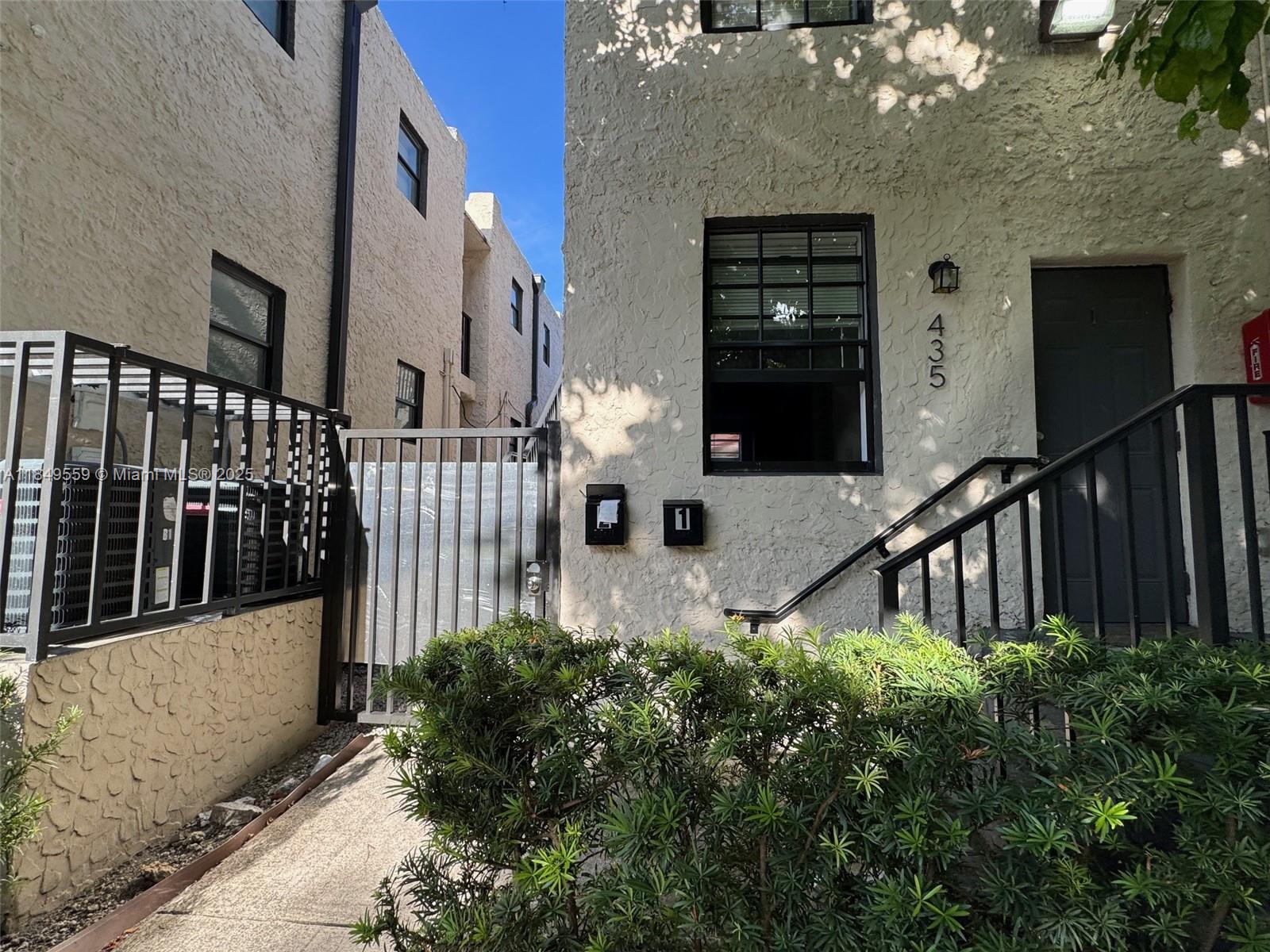 Property photo # 4