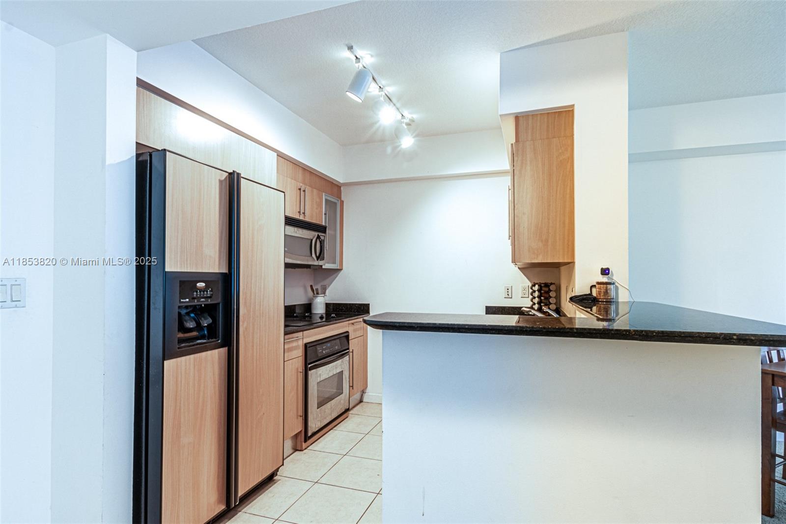 Property photo # 9