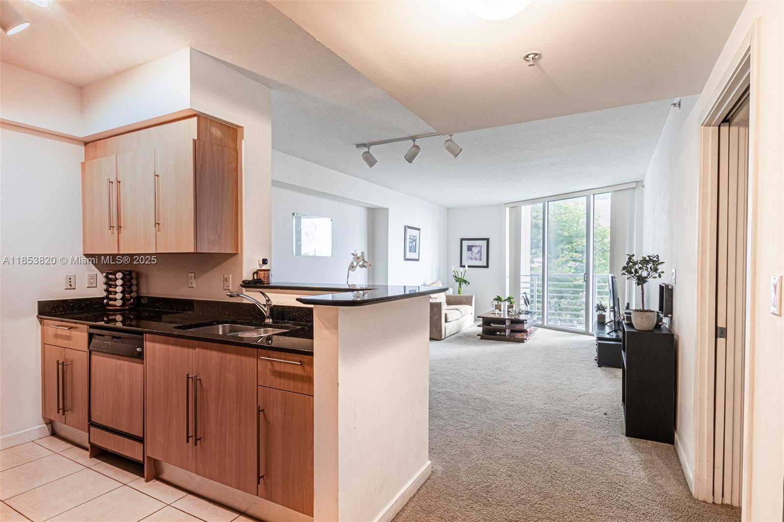 Property photo # 4