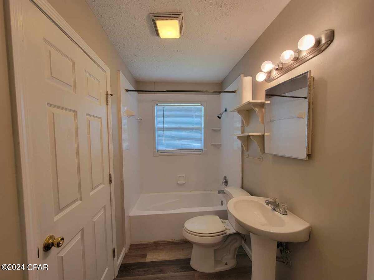Image 11 For 2307 21st Street