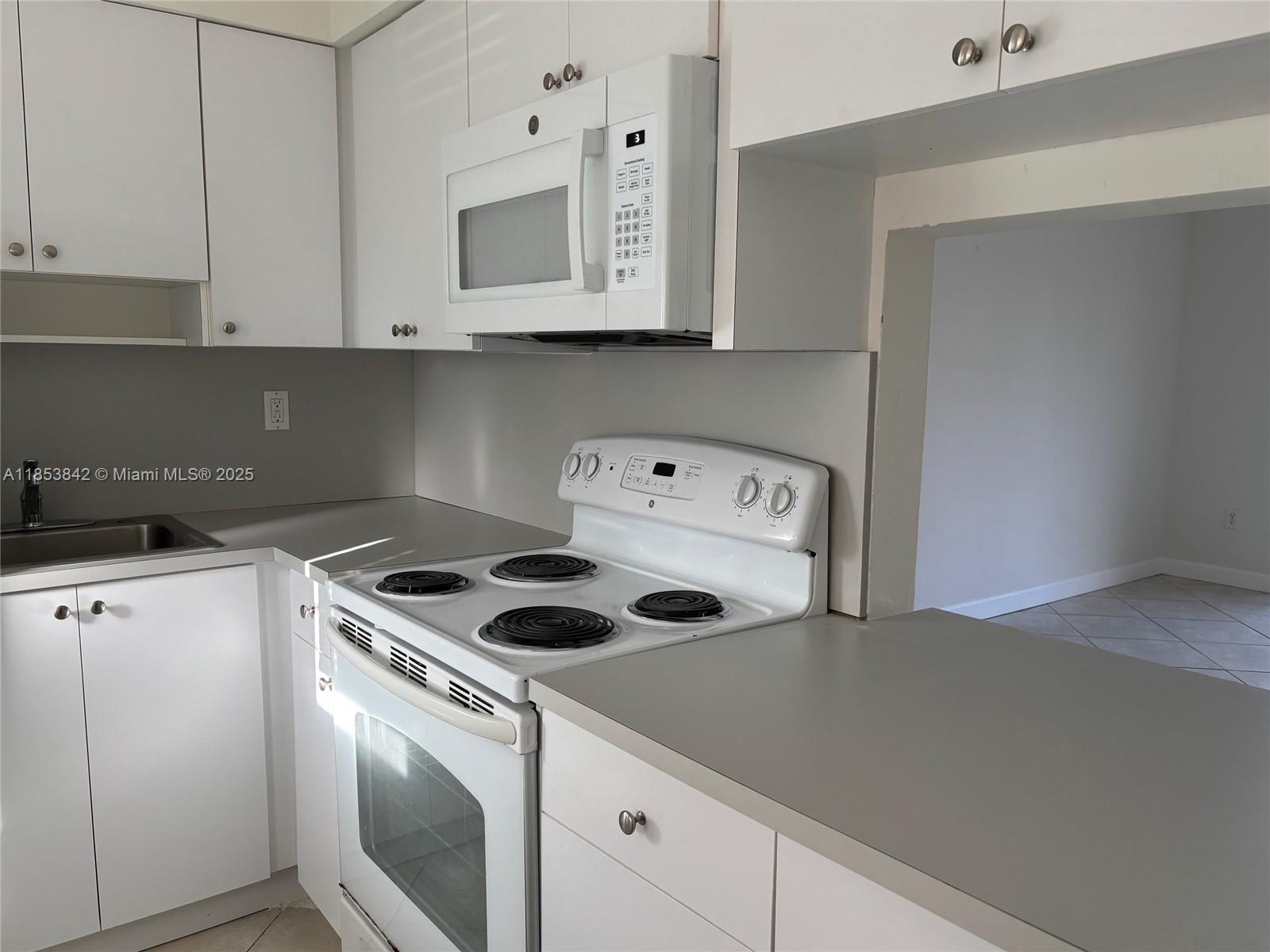 Property photo # 4