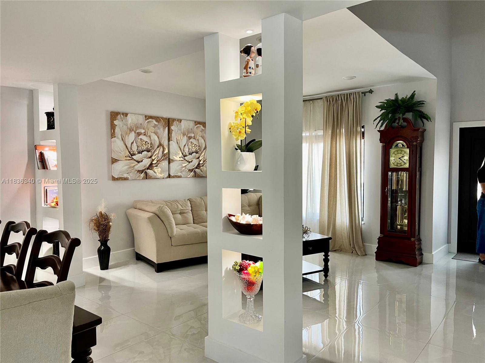 Property photo # 0