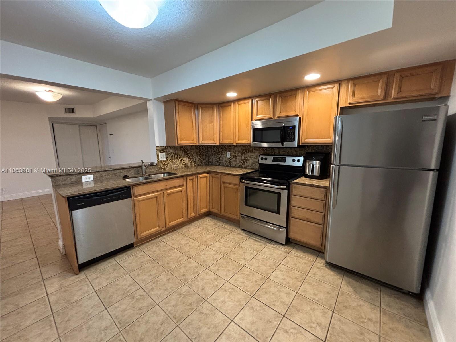 Property photo # 0