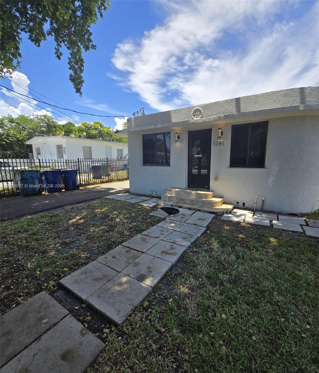 Property photo # 0