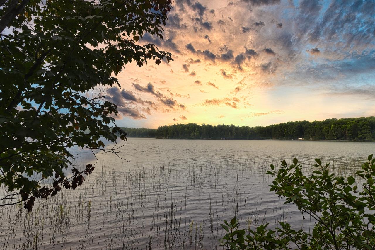 Lone Pine Lake Property 2.7 off Lone Pine Dr Photo 1