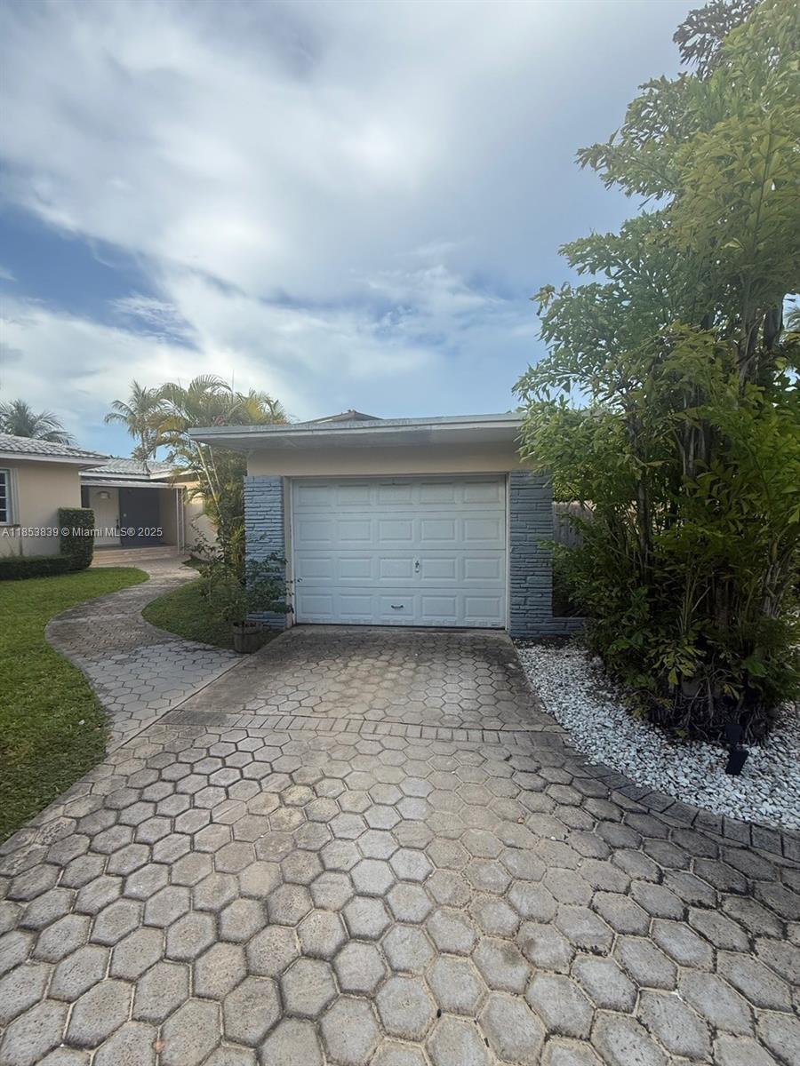Property photo # 6