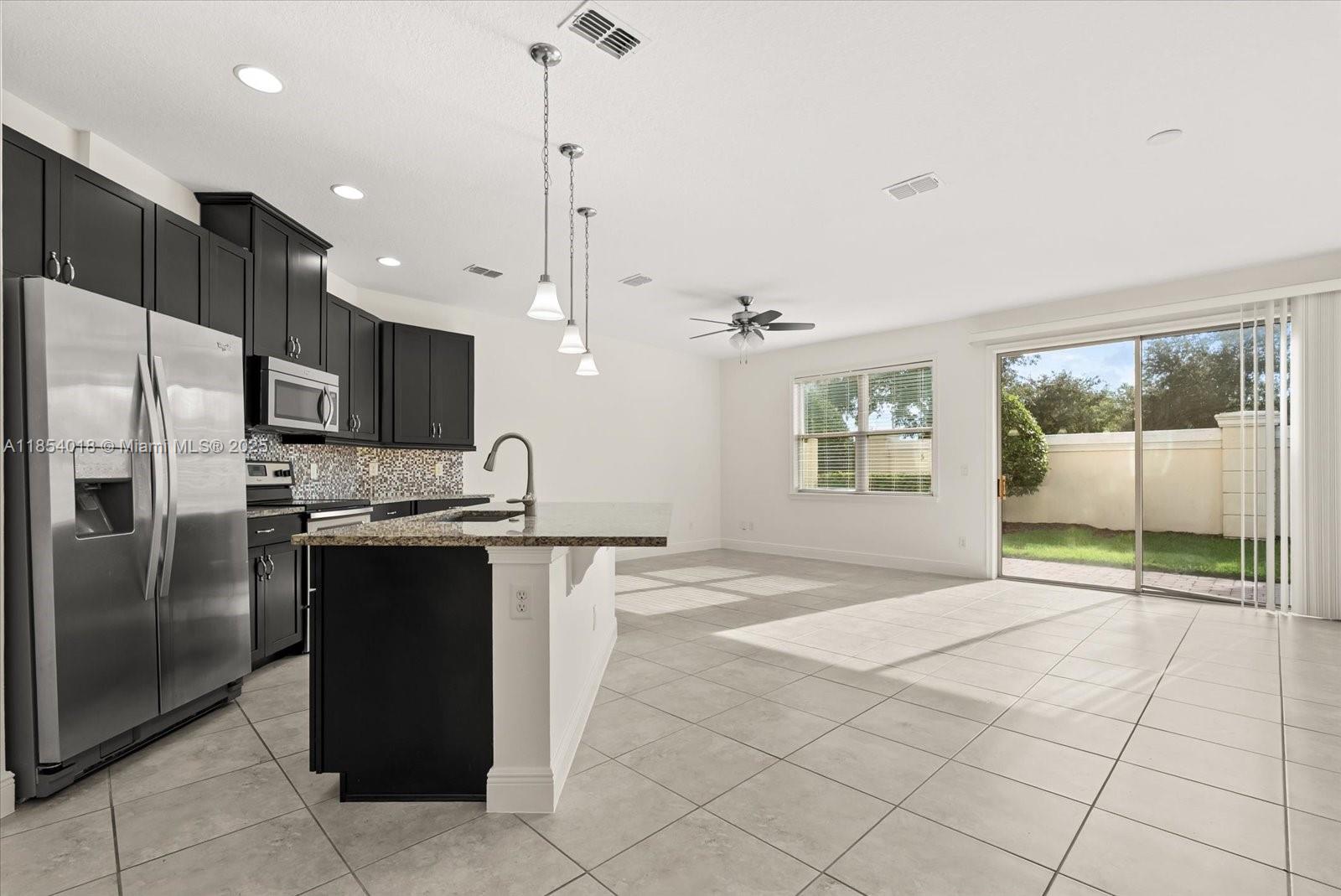 Property photo # 9