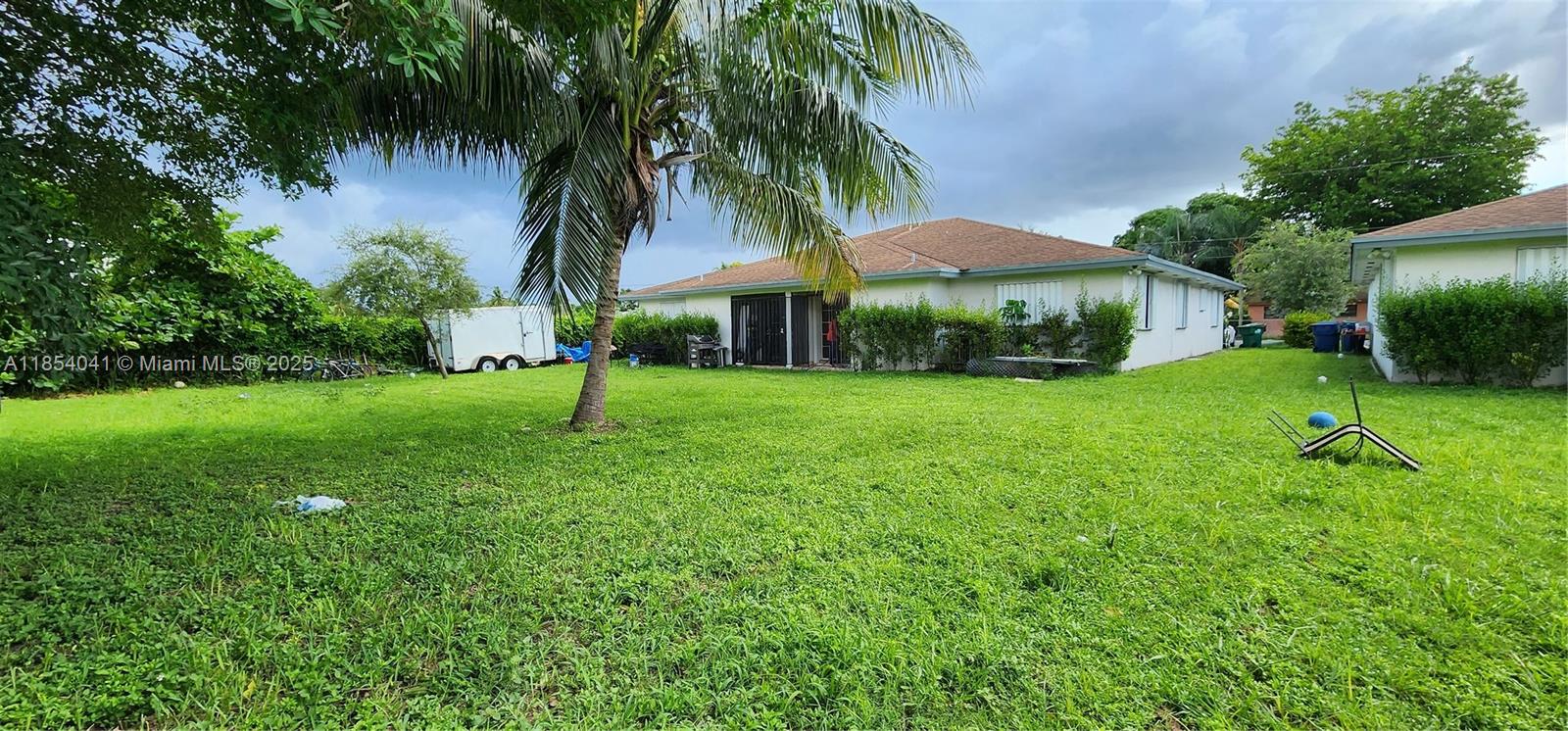 10380 NW 10th Ave 10380