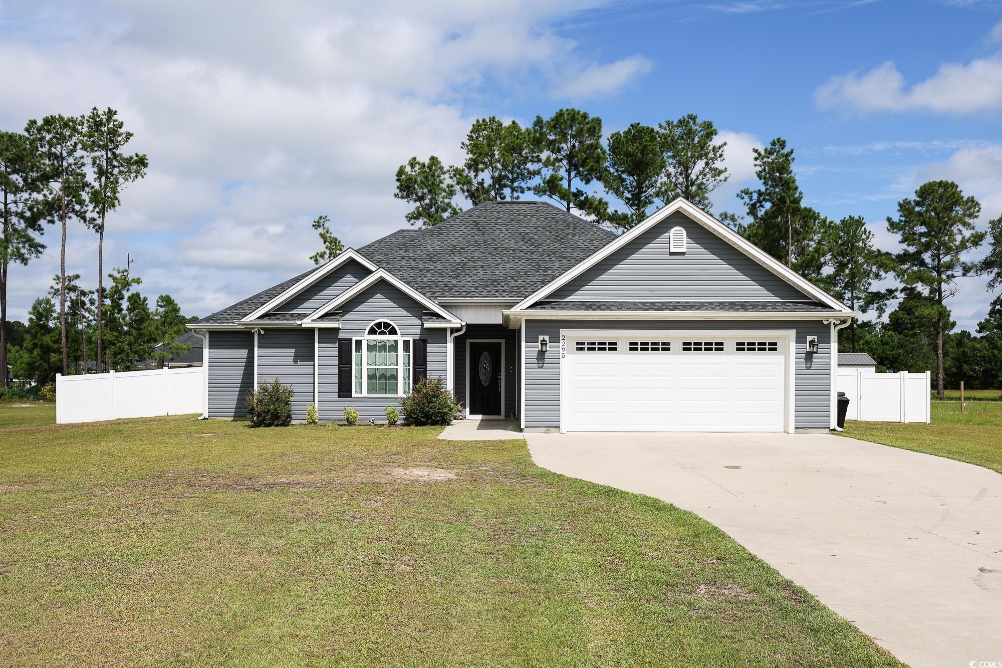 2295 Vaught Rd. Galivants Ferry, SC 29544