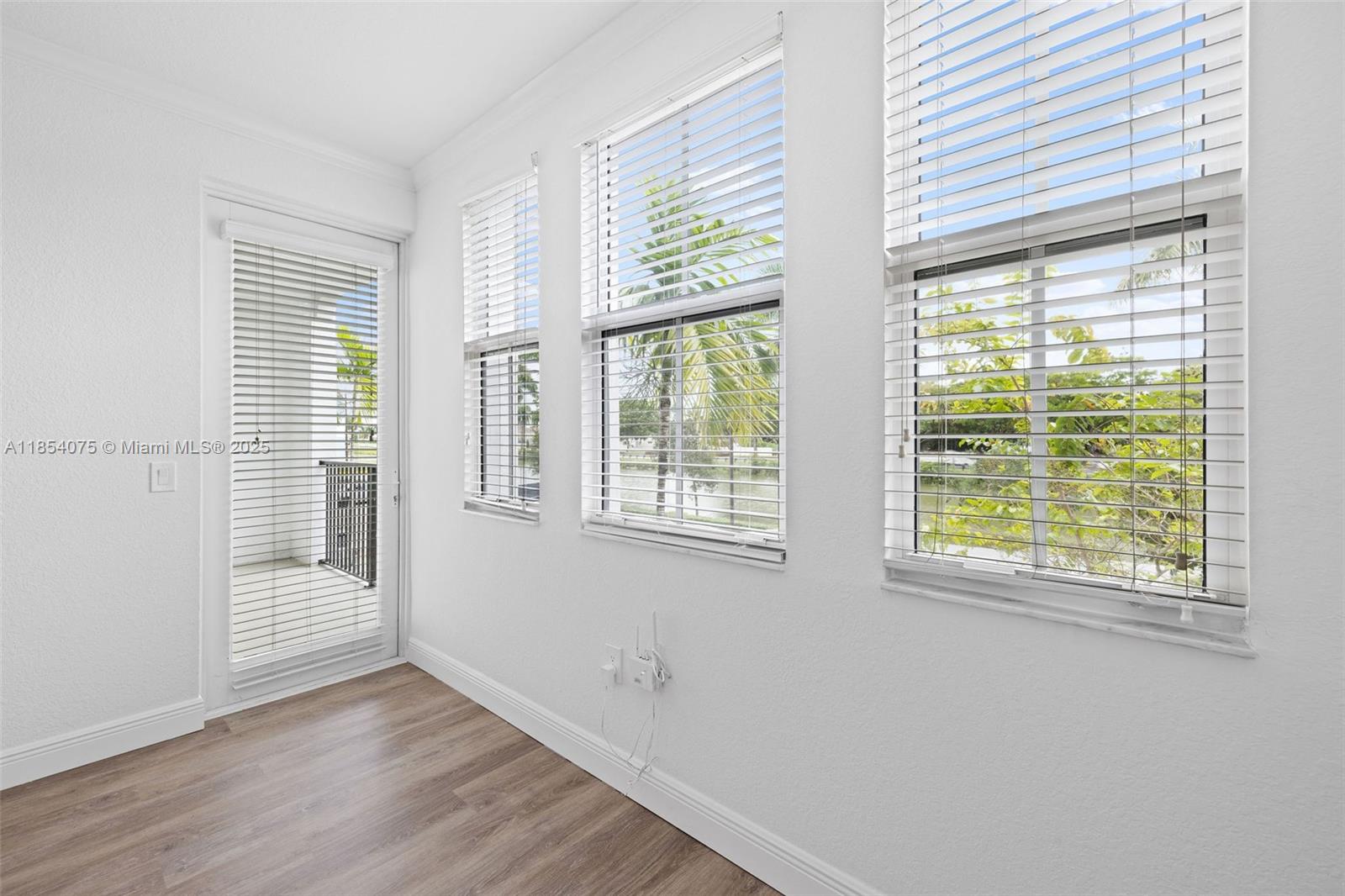 Property photo # 6