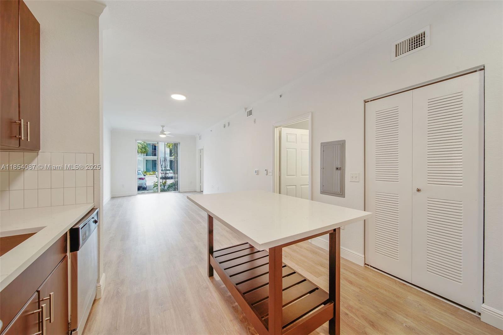 Property photo # 2