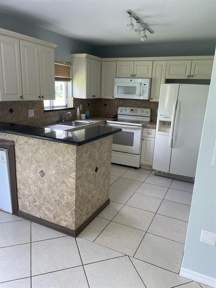 Property photo # 8