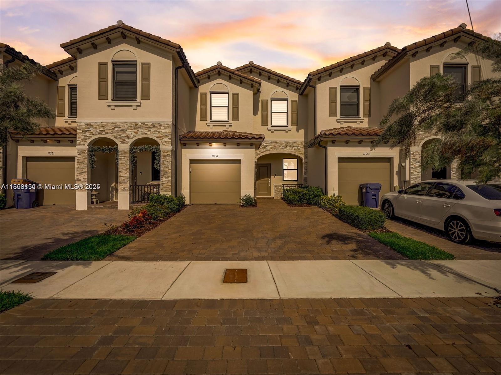 Silver Palm Residential H