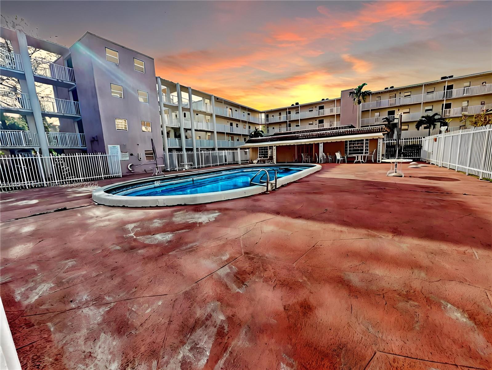 Property photo # 0