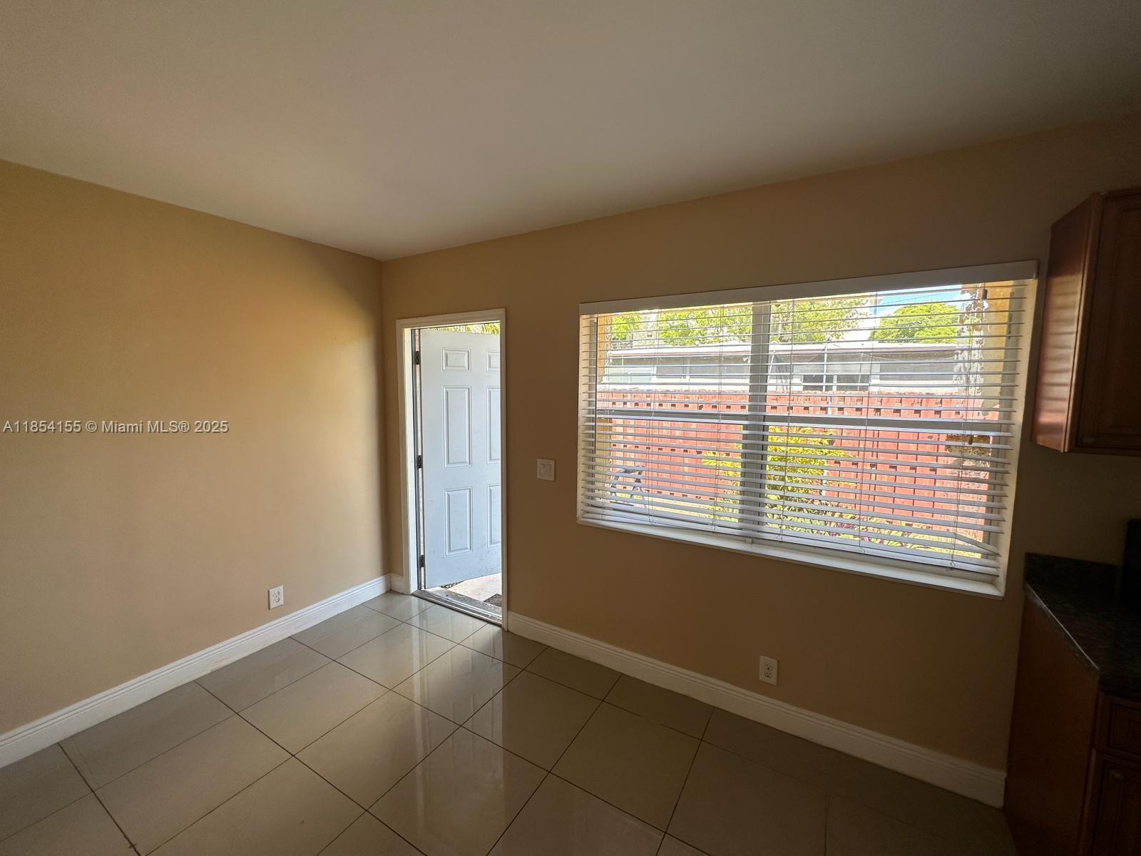 Property photo # 0