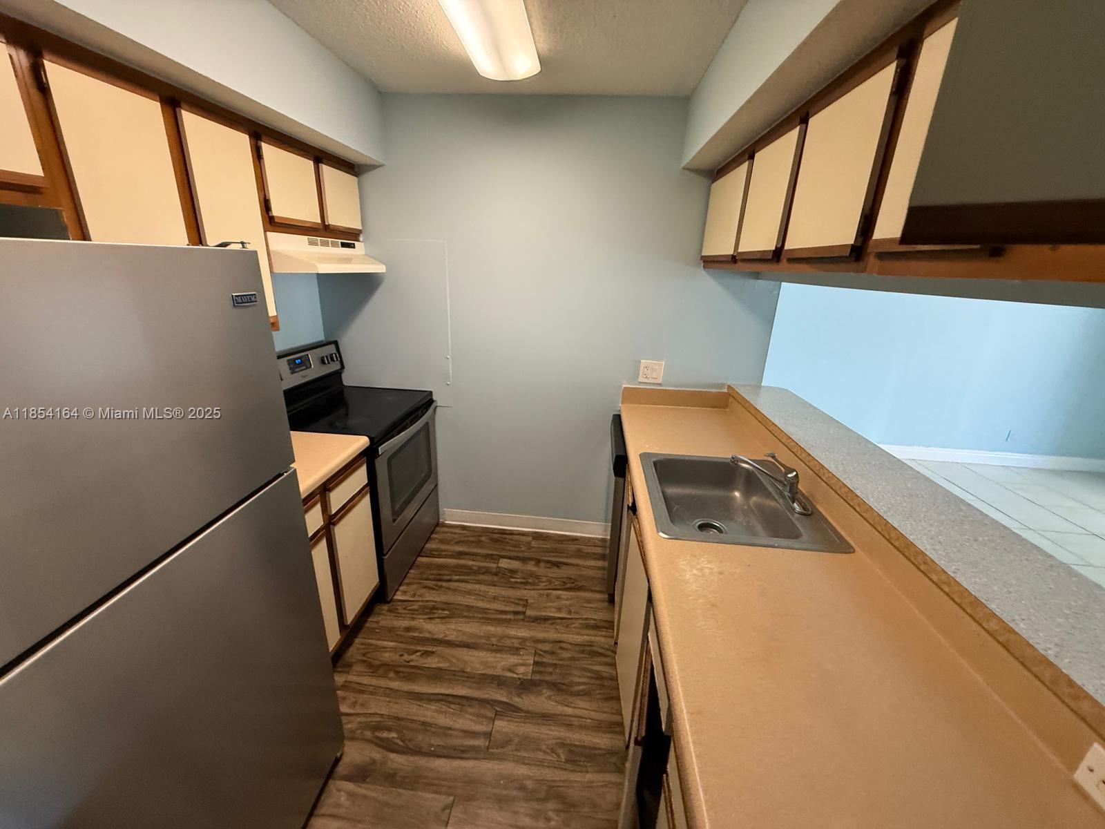 Property photo # 2